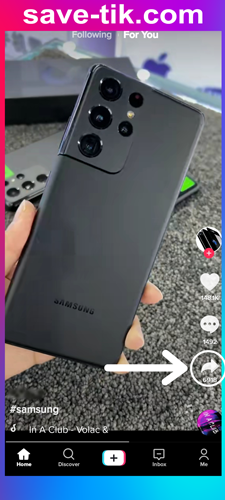 انقر على زر مشاركة - حفظ فيديوهات تيك توك بدون علامة مائية